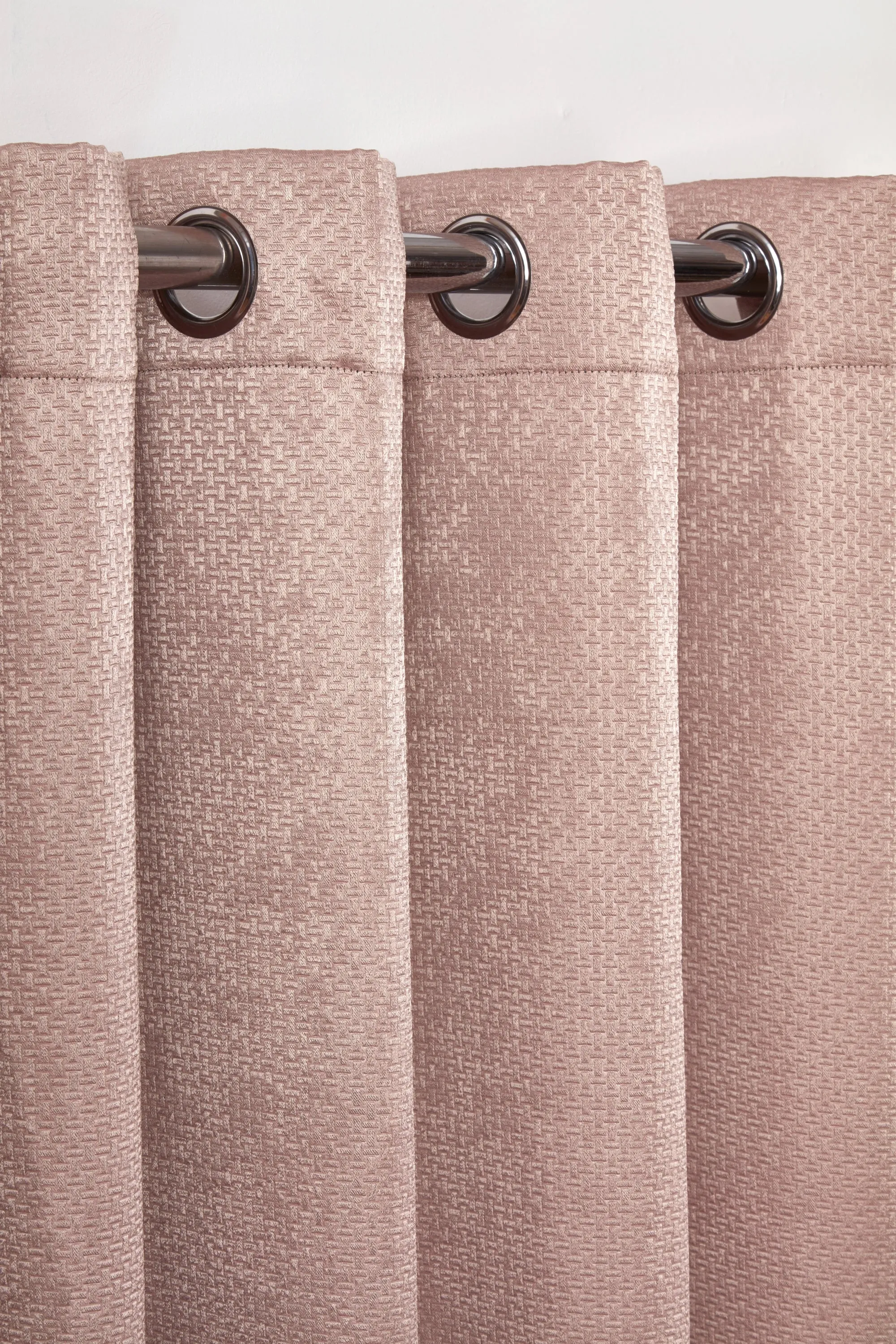 Ambiance Thermal Blackout Eyelet Curtains 3D Embossed Curtains With Reflective Reverse Weave in Blush Pink