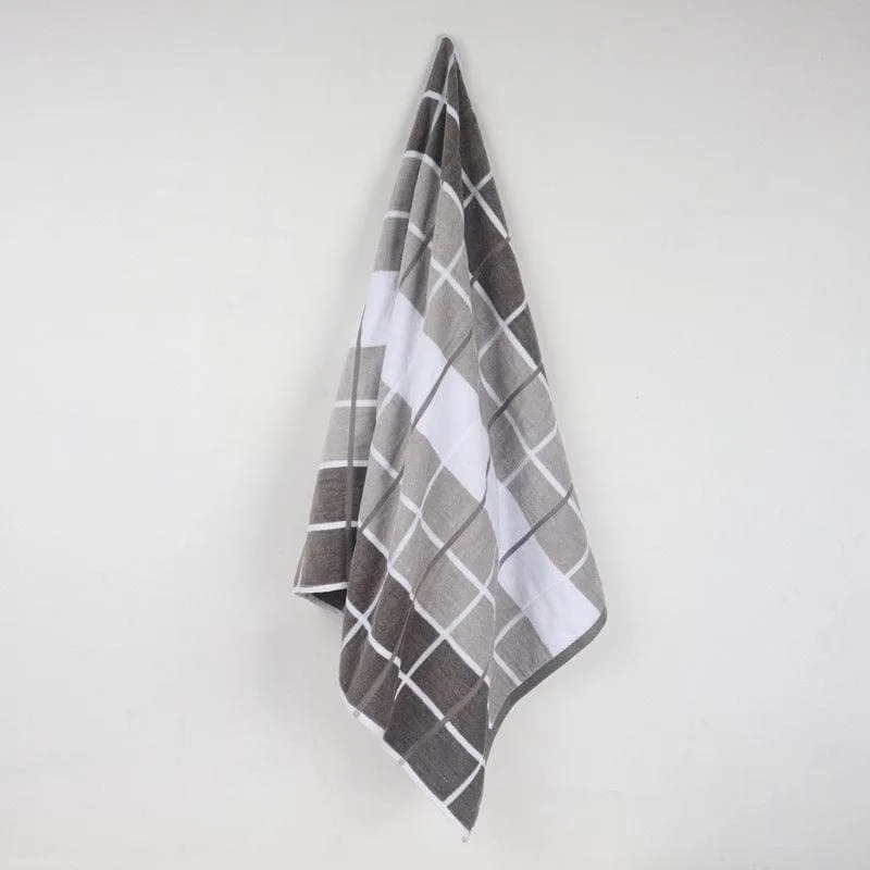 Aqua Checkmate Bath Towel - Grey