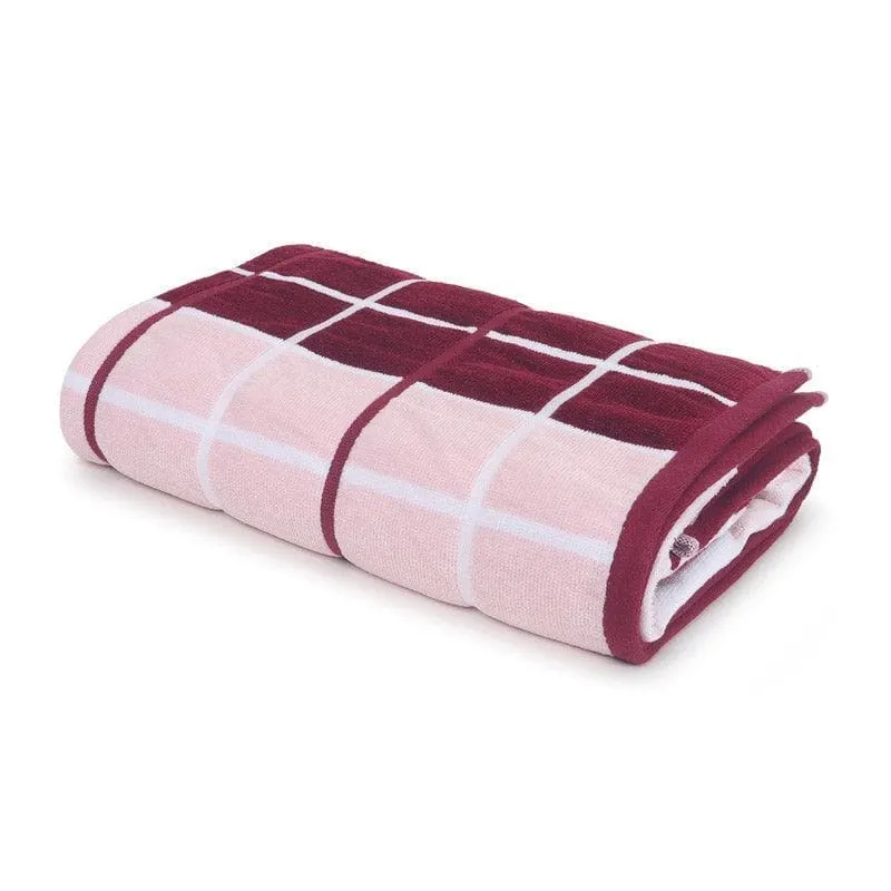 Aqua Checkmate Bath Towel - Pink