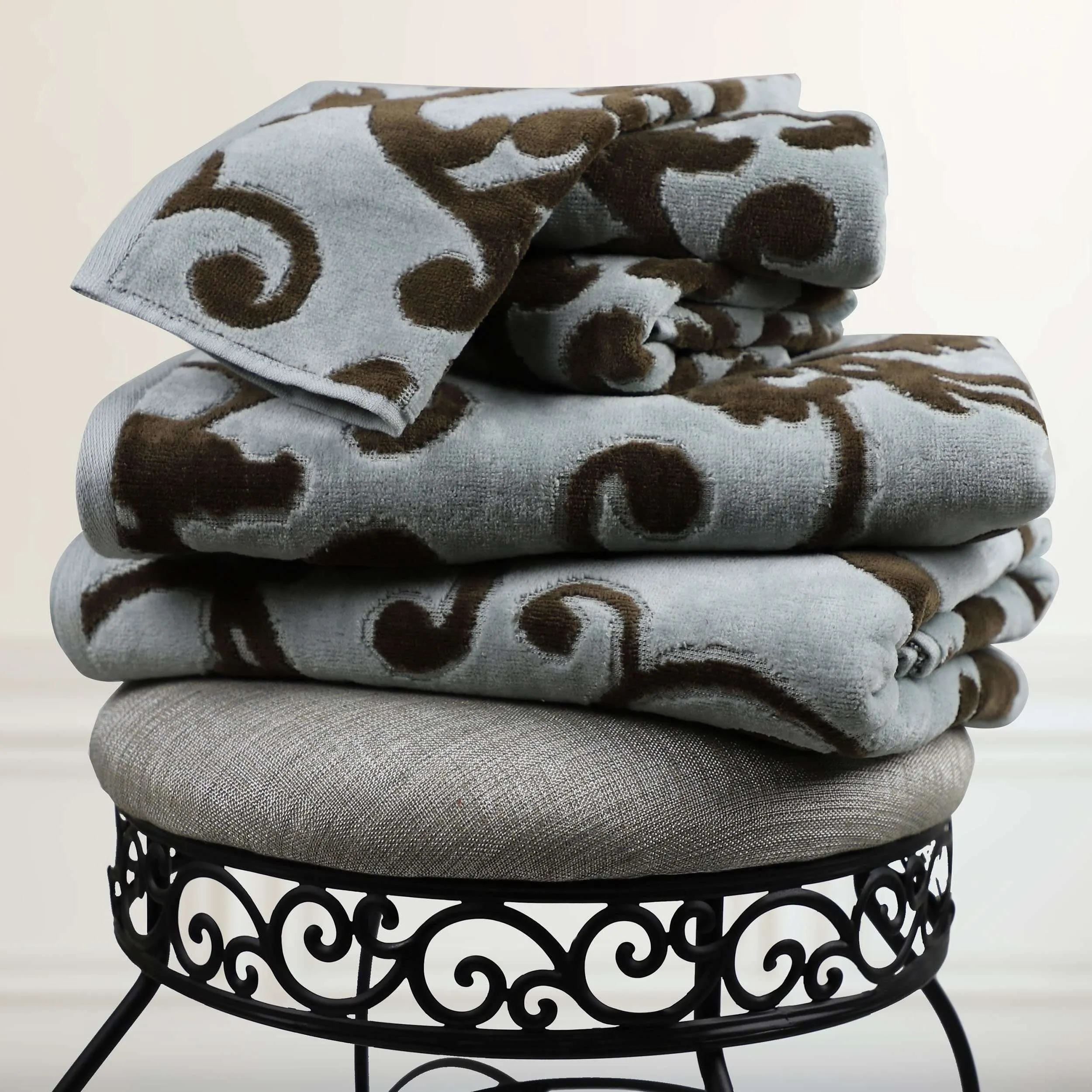 Bossiano Hotel Luxury Jacquard 5pc Towel Set