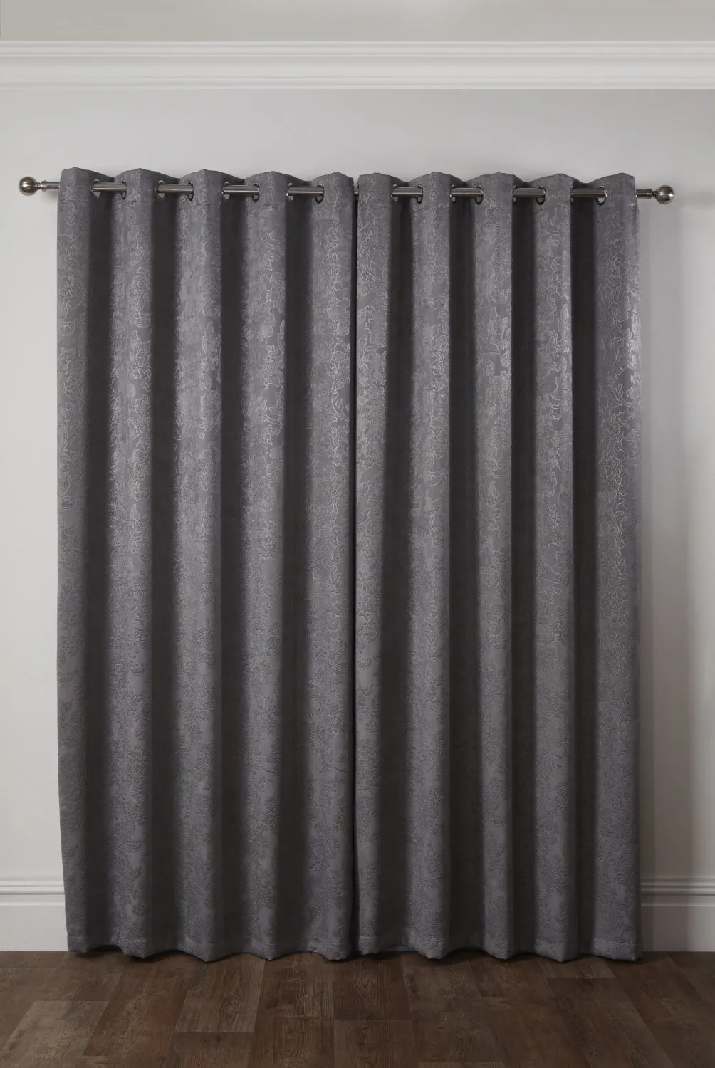 Regency - Elegant Woven Thermal Blackout Eyelet Curtains in Silver