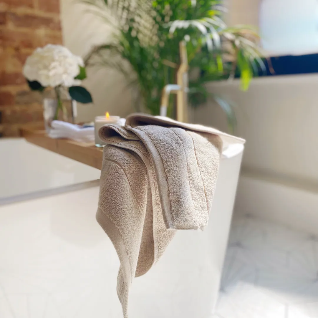 Super Plush Hand Towel