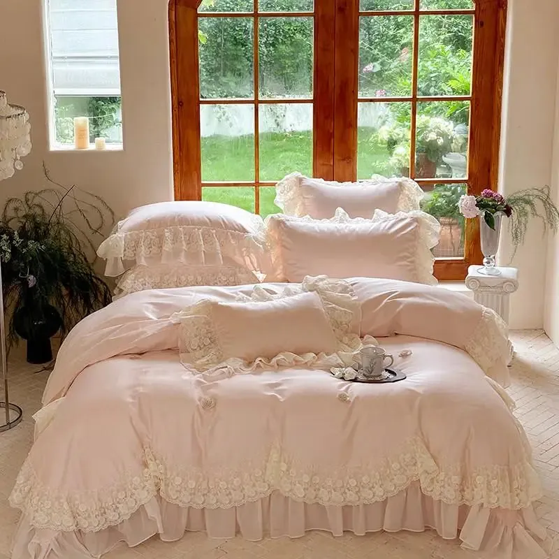 Trend4us Elegant Premium Lace Ruffled Bedding Set