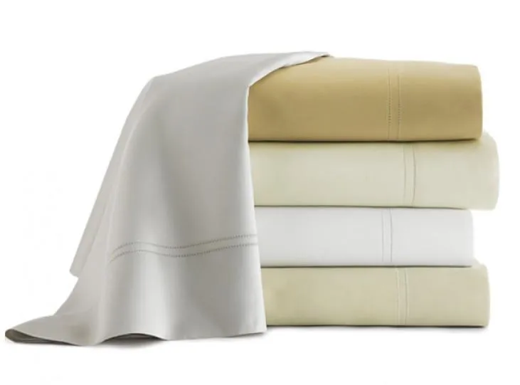 Virtuoso Sheeting Duvet and Shams by Peacock Alley