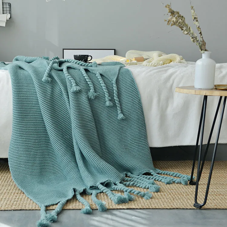 Waffle Knit Throw Blanket with Tassels