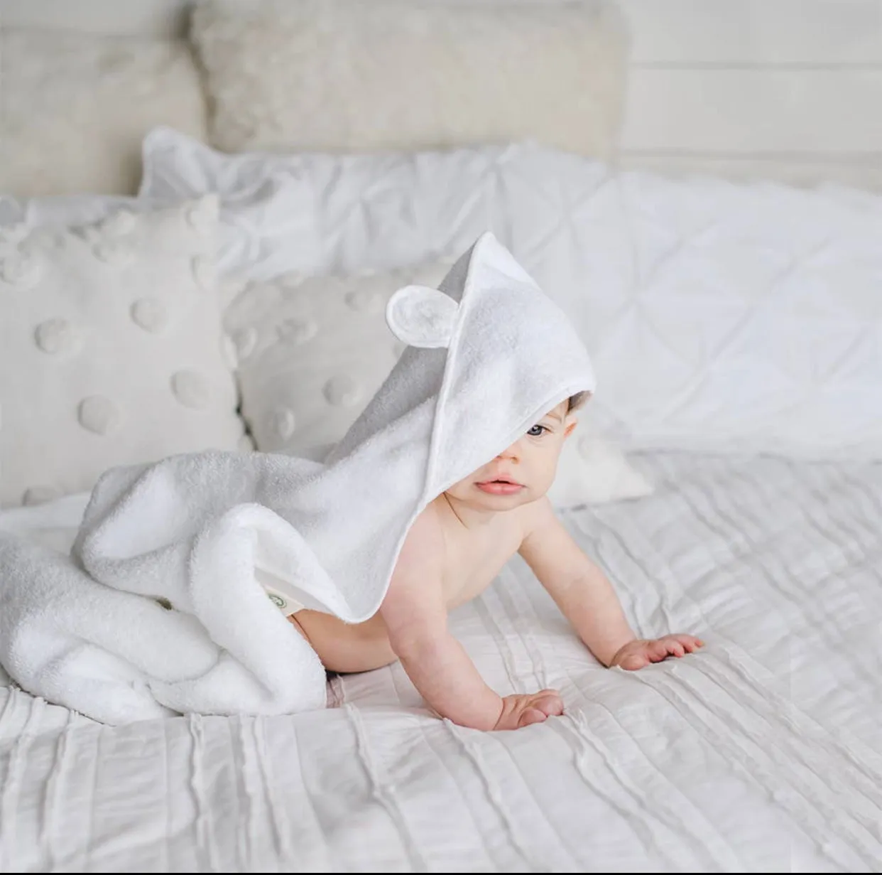 White Organic Cotton Hooded Towel