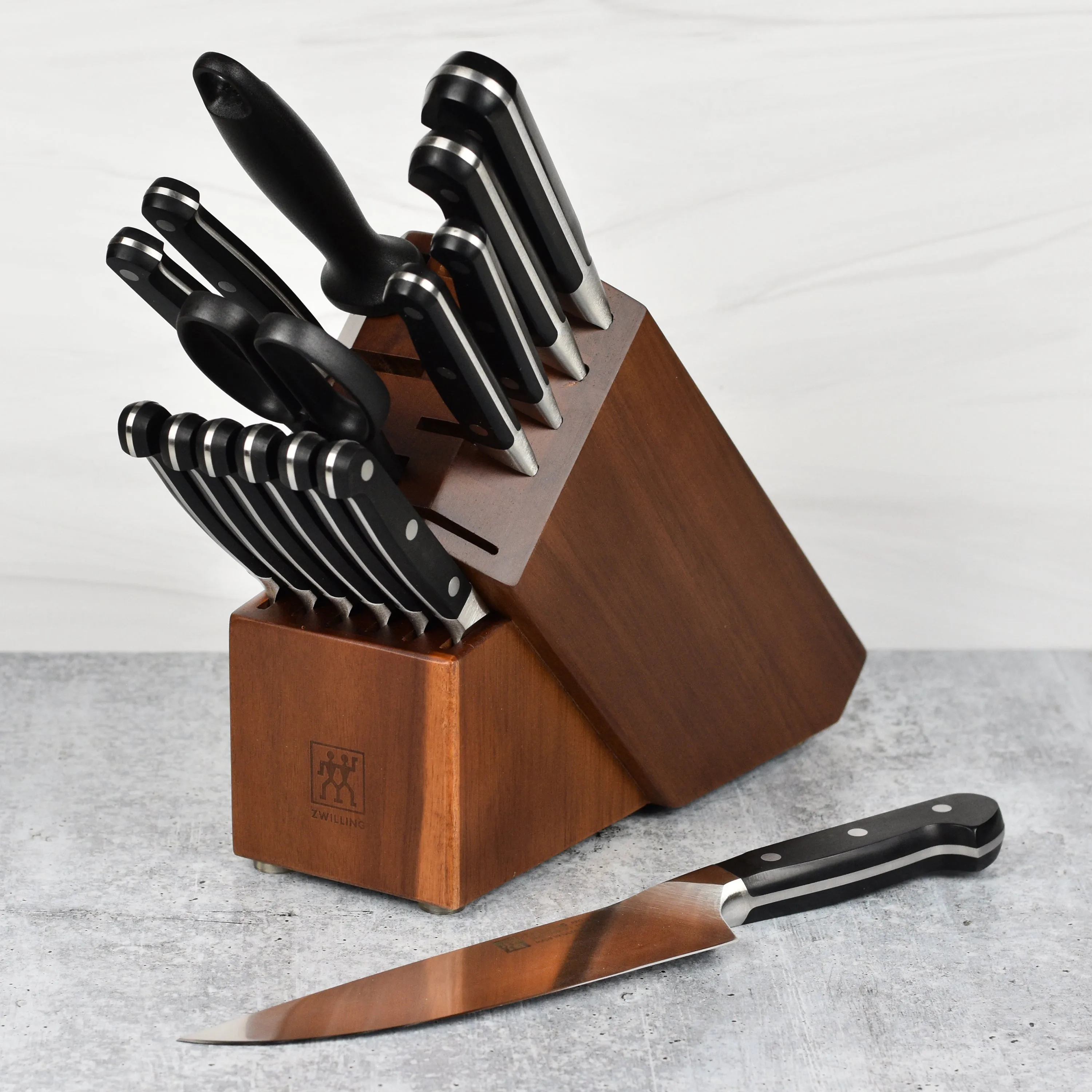 Zwilling Pro 16 Piece Knife Block Set