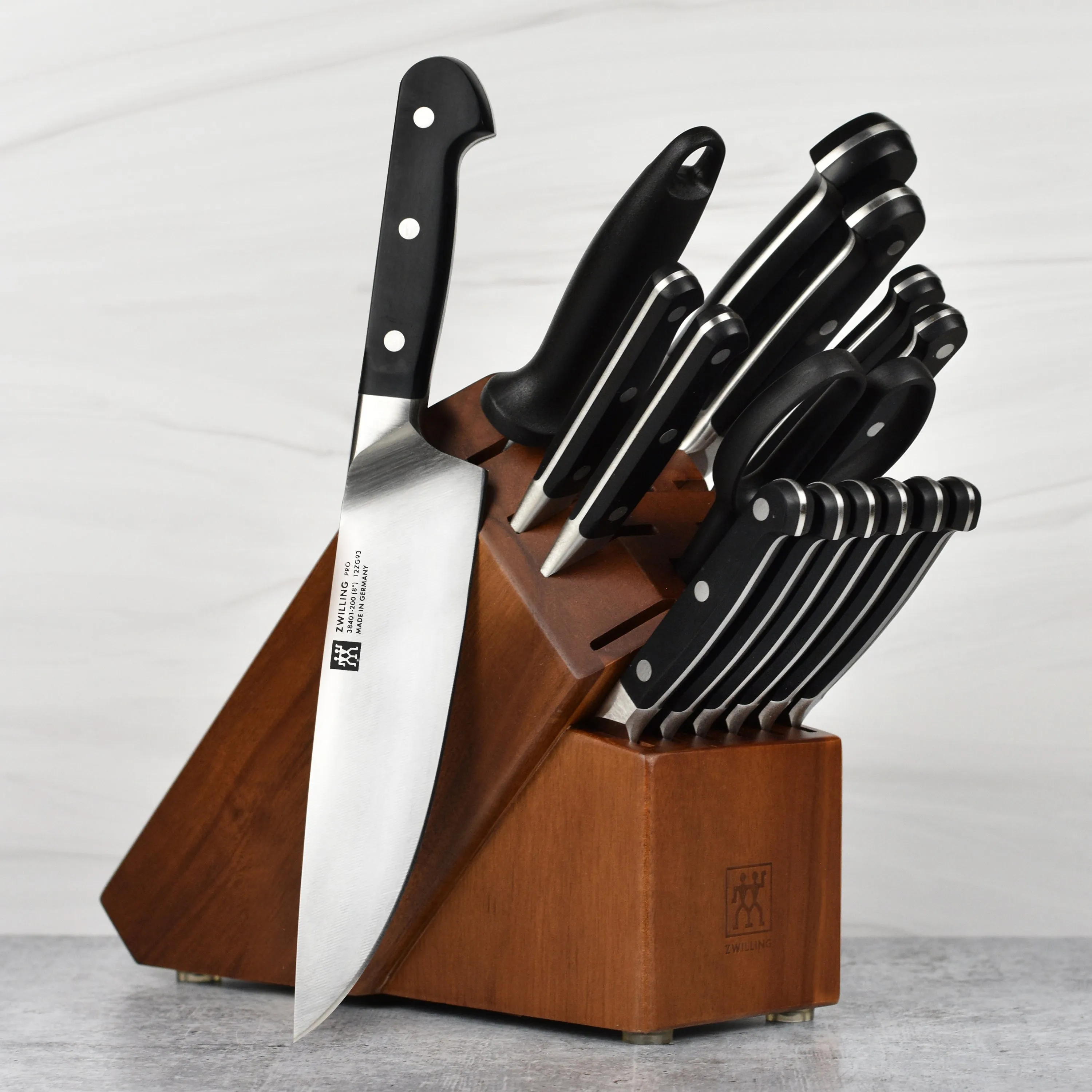 Zwilling Pro 16 Piece Knife Block Set